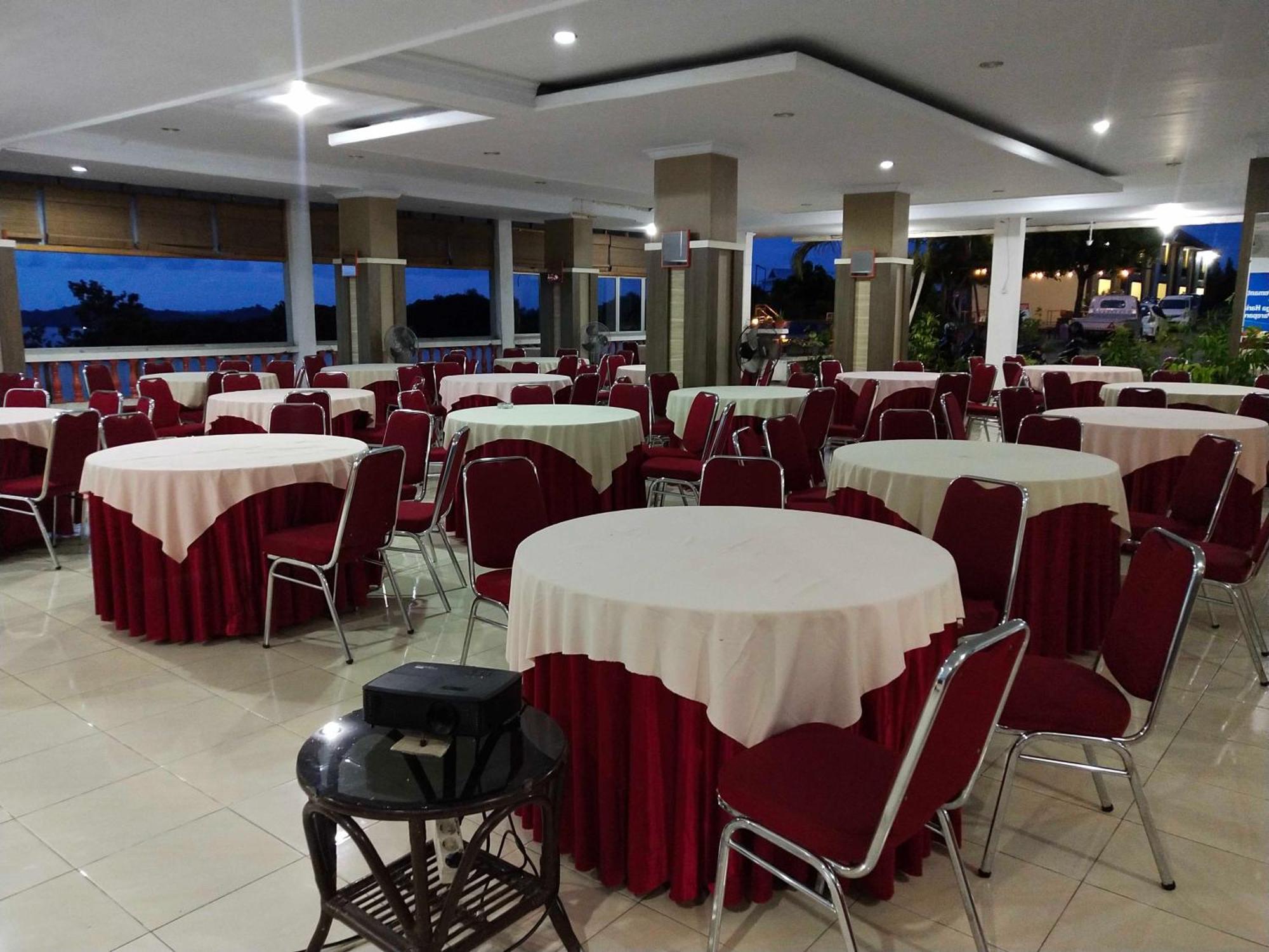 Bukit Kenari Hotel & Restaurant Parepare Dış mekan fotoğraf